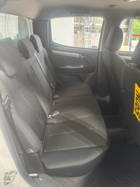 USED 2019 69 ISUZU D-MAX 1.9 TD Yukon Pickup Double Cab 4dr Diesel Manual 4WD Euro 6 (164 ps) AIR CON+CAMERA+TOW BAR