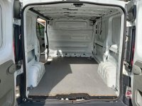 USED 2006 06 VAUXHALL VIVARO 1.9 2700 Di FWD L1 4dr 