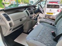USED 2006 06 VAUXHALL VIVARO 1.9 2700 Di FWD L1 4dr 