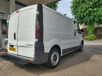 USED 2006 06 VAUXHALL VIVARO 1.9 2700 Di FWD L1 4dr 