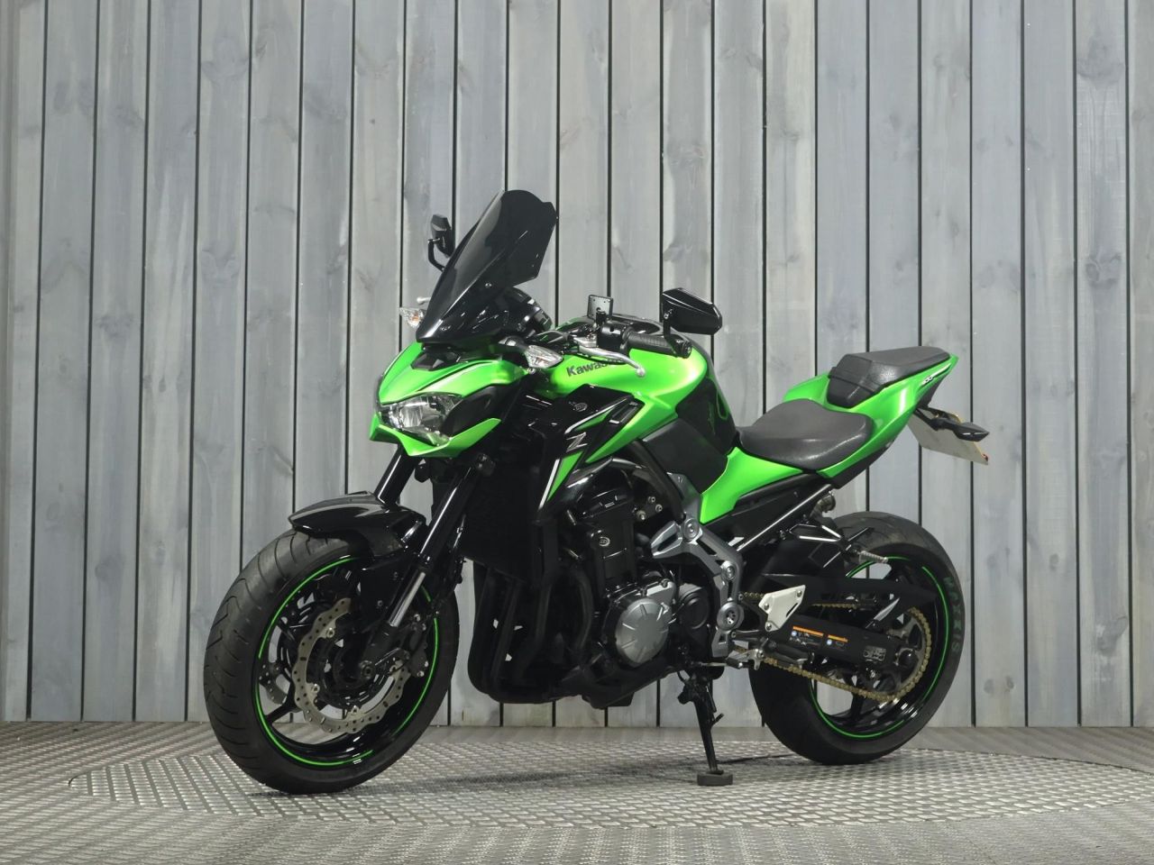 KAWASAKI Z900