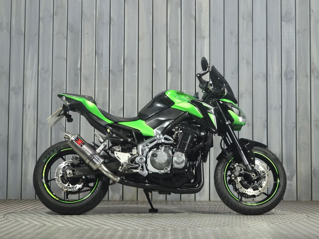 KAWASAKI Z900
