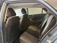 USED 2017 67 HYUNDAI I20 1.4 Premium Nav Hatchback 5dr Petrol Auto Euro 6 (100 ps) AUTOMATIC -SERVICE RECORDS - SAT NAV - APPLE CAR PLAY-ANDROID AUTO - PARKING CAMERA