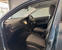 USED 2017 67 HYUNDAI I20 1.4 Premium Nav Hatchback 5dr Petrol Auto Euro 6 (100 ps) AUTOMATIC -SERVICE RECORDS - SAT NAV - APPLE CAR PLAY-ANDROID AUTO - PARKING CAMERA