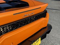 USED 2017 17 LAMBORGHINI HURACAN 5.2 V10 LP 610-4 Spyder 2dr Petrol LDF 4WD Euro 6 (s/s) (610 ps) Lift System, Gold II Tracker