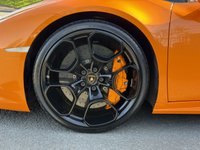 USED 2017 17 LAMBORGHINI HURACAN 5.2 V10 LP 610-4 Spyder 2dr Petrol LDF 4WD Euro 6 (s/s) (610 ps) Lift System, Gold II Tracker