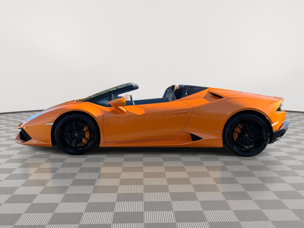 USED 2017 17 LAMBORGHINI HURACAN 5.2 V10 LP 610-4 Spyder 2dr Petrol LDF 4WD Euro 6 (s/s) (610 ps) Lift System, Gold II Tracker