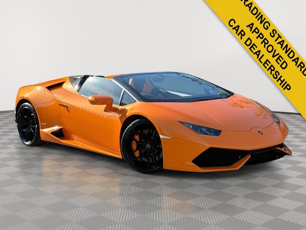 USED 2017 17 LAMBORGHINI HURACAN 5.2 V10 LP 610-4 Spyder 2dr Petrol LDF 4WD Euro 6 (s/s) (610 ps) Lift System, Gold II Tracker