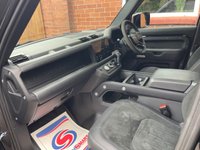 USED 2022 72 LAND ROVER DEFENDER 5.0 P525 V8 SUV 5dr Petrol Auto 4WD Euro 6 (s/s) (525 ps) 