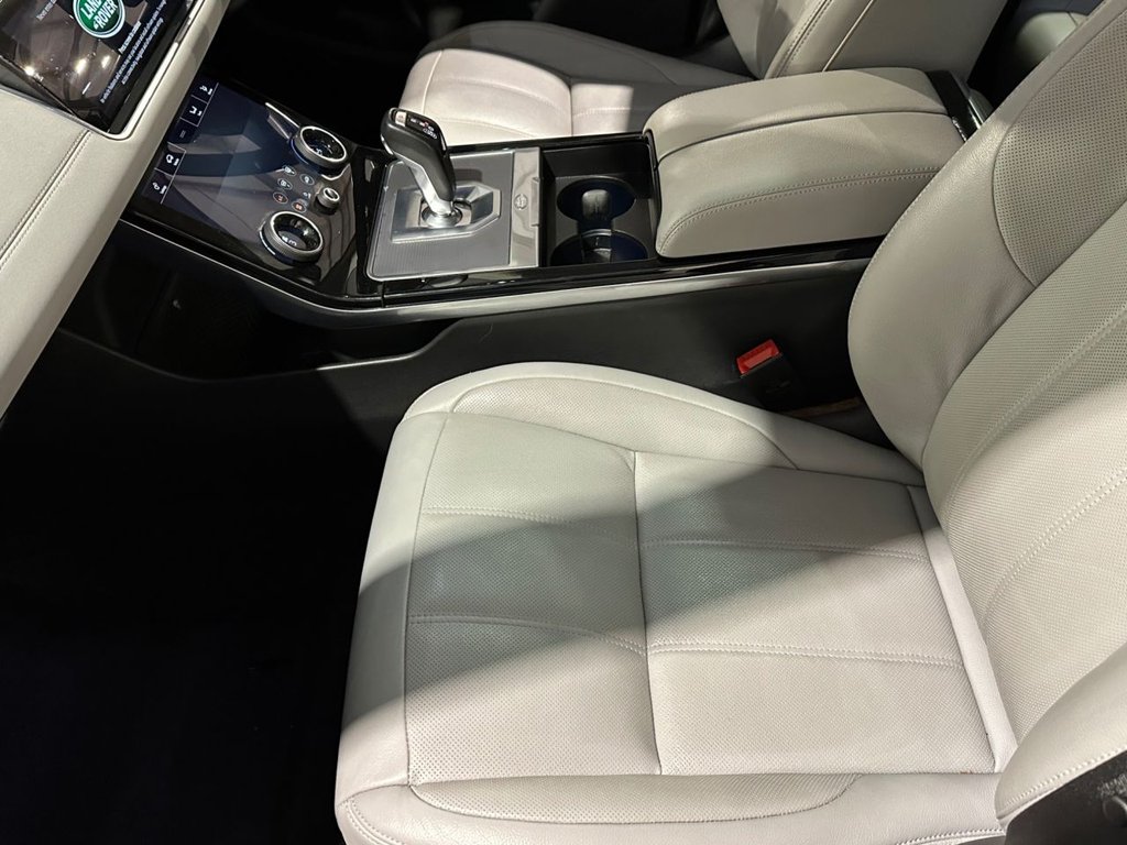 USED 2019 69 LAND ROVER RANGE ROVER EVOQUE 2.0 D180 SE SUV 5dr Diesel Auto 4WD Euro 6 (s/s) (180 ps) 