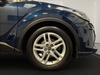 USED 2023 TOYOTA C-HR 1.8 VVT-h GPF Icon SUV 5dr Petrol Hybrid CVT Euro 6 (s/s) (122 ps) 