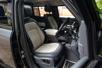 View our LAND ROVER DEFENDER 110
