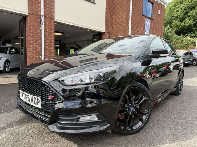 View our FORD FOCUS