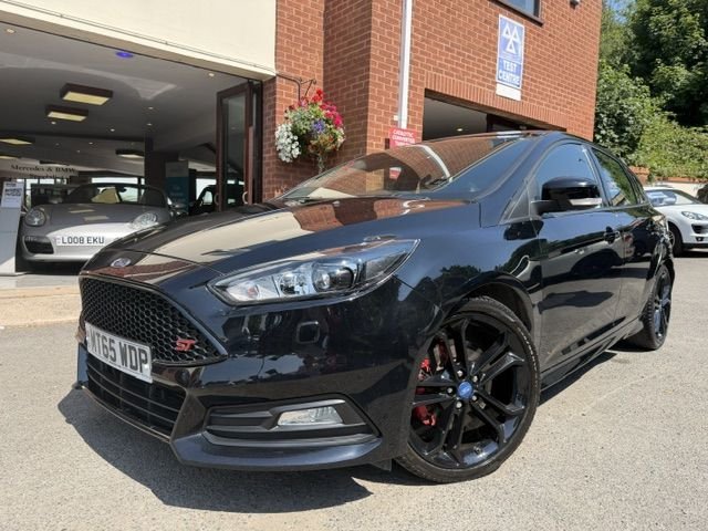 View our FORD FOCUS
