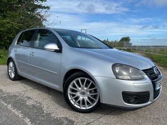View our VOLKSWAGEN GOLF
