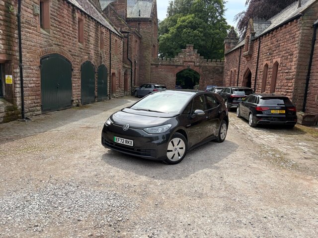 View our VOLKSWAGEN ID.3