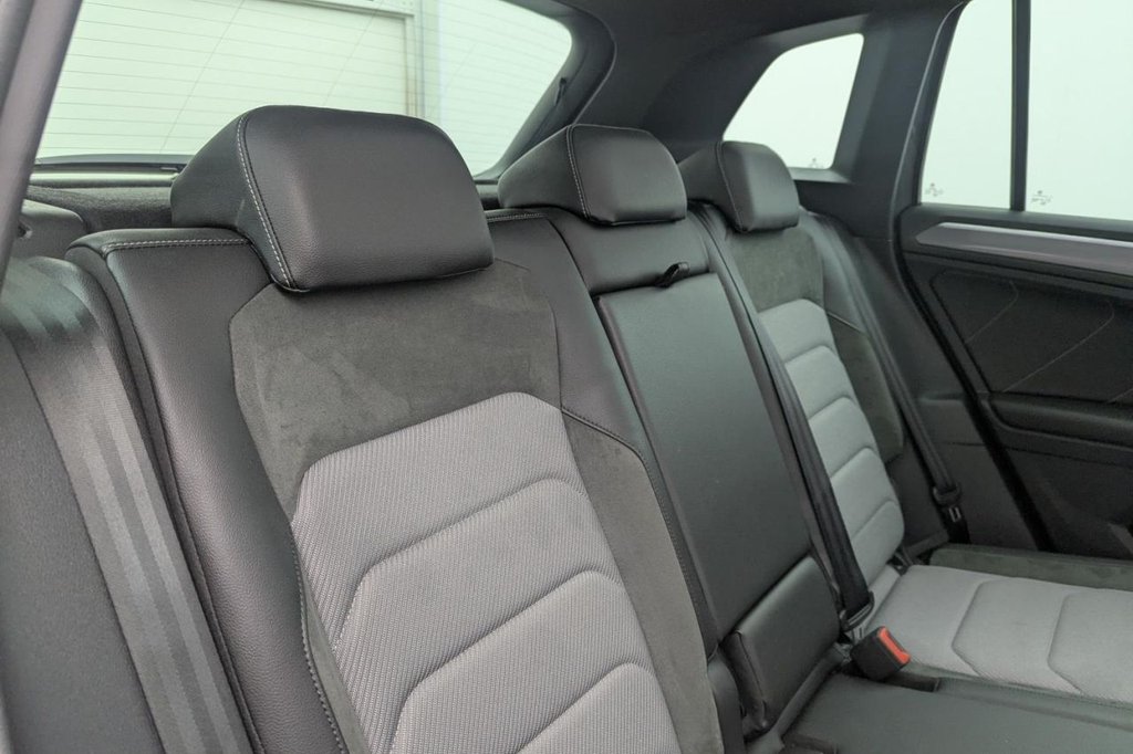 USED 2018 18 VOLKSWAGEN TIGUAN 2.0 TDI R-Line SUV 5dr Diesel DSG 4Motion Euro 6 (s/s) (150 ps) Pan Roof, Sat Nav, Camera