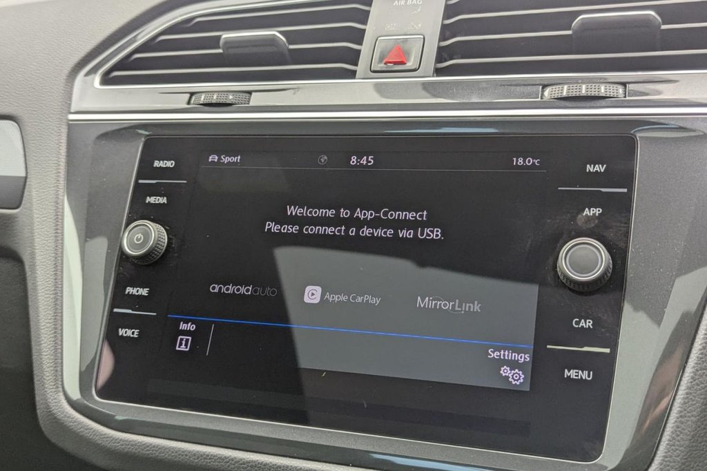 USED 2018 18 VOLKSWAGEN TIGUAN 2.0 TDI R-Line SUV 5dr Diesel DSG 4Motion Euro 6 (s/s) (150 ps) Pan Roof, Sat Nav, Camera