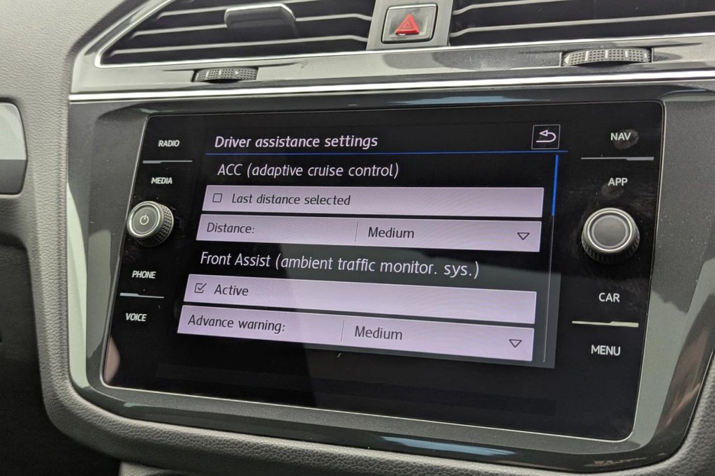 USED 2018 18 VOLKSWAGEN TIGUAN 2.0 TDI R-Line SUV 5dr Diesel DSG 4Motion Euro 6 (s/s) (150 ps) Pan Roof, Sat Nav, Camera