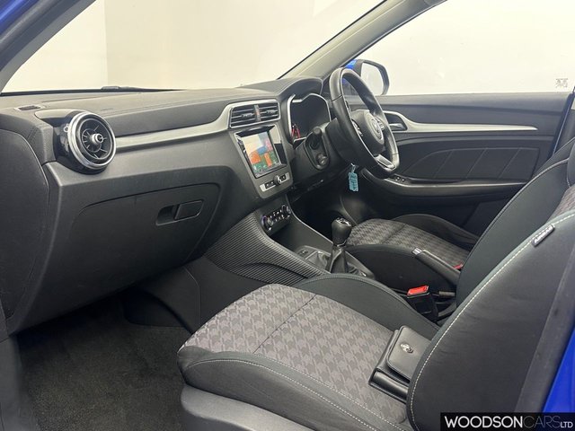 View our MG MG ZS