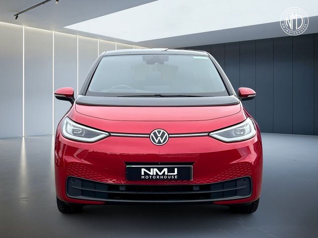 View our VOLKSWAGEN ID.3