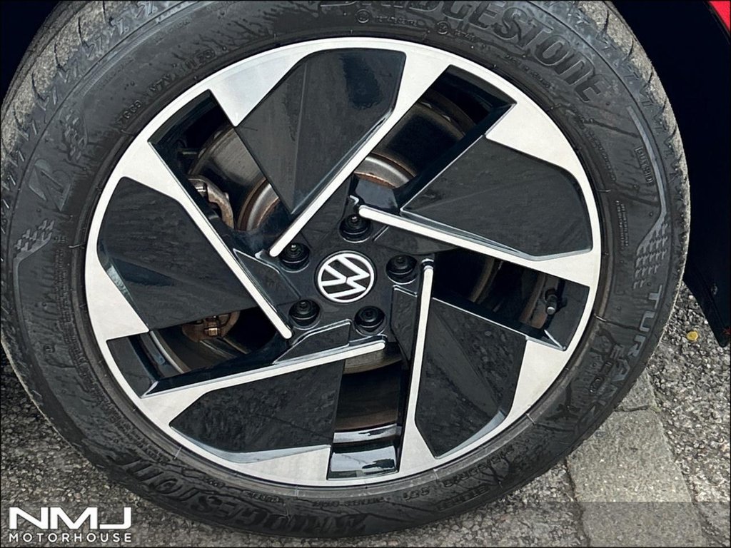 USED 2023 23 VOLKSWAGEN ID.3 Pro Performance 58kWh Max Auto 5dr 9.9%APR VAT Q COMF&INFO+ PCKS