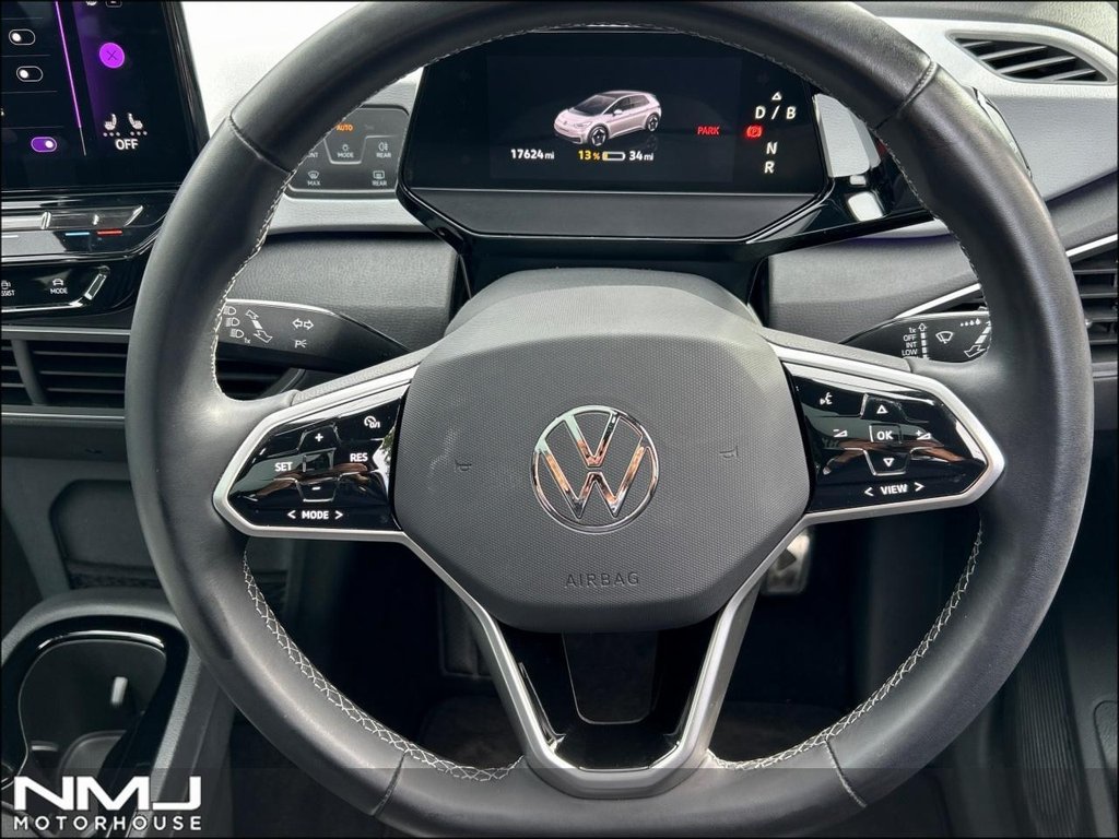 USED 2023 23 VOLKSWAGEN ID.3 Pro Performance 58kWh Max Auto 5dr 9.9%APR VAT Q COMF&INFO+ PCKS