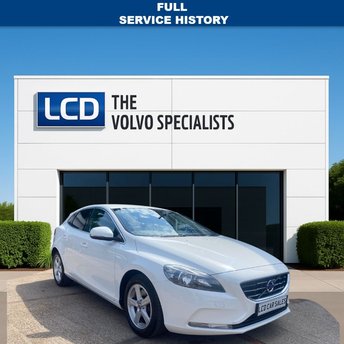 2012 VOLVO V40 2.0 D3 SE Hatchback 5dr Diesel Geartronic Euro 5 (s/s) (150 ps) &pound;5490.00
