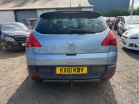 USED 2011 61 PEUGEOT 3008 2.0 h e-HDi SUV 5dr Diesel Hybrid EGC 4WD Euro 5 (s/s) (200 ps) 