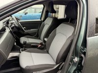 USED 2024 73 DACIA DUSTER 1.3 TCe EXTREME SUV 5dr Petrol Manual Euro 6 (s/s) (130 ps) 1 OWNER FROM NEW+FULL MAIN DEALER SERVICE HISTORY+SATELLITE NAVIGATION+CRUISE CONTROL+FINANCE AVAILABLE ON THIS CAR