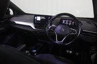 USED 2022 72 VOLKSWAGEN ID.4 Pro 77kWh Life Auto 5dr 