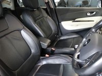 USED 2019 19 RENAULT CAPTUR 0.9 TCe ENERGY GT Line SUV 5dr Petrol Manual Euro 6 (s/s) (90 ps) SATELLITE NAVIGATION + APPS CONTROL / ANDROID AUTO + REAR VIEW CAMERA + TOUCH SCREEN MEDIA DISPLAY + BLUETOOTH PHONE AND MEDIA CONNECTIVITY + DAB DIGITAL RADIO + AUTOMATIC LED HEADLIGHTS + LEATHER MULTI FUNCTIONAL STEERING WHEEL + FRONT AND REAR PARKING SENSORS + CRUISE CONTROL + VOICE COMMAND + AUTOMATIC WIPERS WITH RAIN SENSOR + LED DAY TIME RUNNING LIGHTS + ECO STOP START SYSTEM + CLIMATE CONTROL + AIR CONDITIONING + ELECTRIC HEATED POWER FOLDING DOOR MIRRORS + ELECTRIC WINDOWS + ROOF RAILS +
