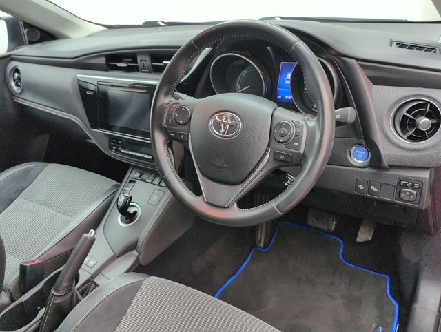 USED 2016 16 TOYOTA AURIS 1.8 Auris Excel TSS Hybrid VVT-i CVT 5dr CLICK+COLLECT / HOME DELIVERY