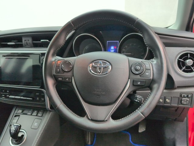 USED 2016 16 TOYOTA AURIS 1.8 Auris Excel TSS Hybrid VVT-i CVT 5dr CLICK+COLLECT / HOME DELIVERY