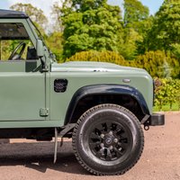 USED 2010 10 LAND ROVER DEFENDER 2.4 TDCi Hard Top SUV 3dr Diesel Manual 4WD SWB Euro 4 (122 bhp) true modern classic
