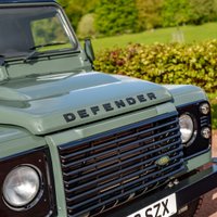 USED 2010 10 LAND ROVER DEFENDER 2.4 TDCi Hard Top SUV 3dr Diesel Manual 4WD SWB Euro 4 (122 bhp) true modern classic