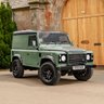USED 2010 10 LAND ROVER DEFENDER 2.4 TDCi Hard Top SUV 3dr Diesel Manual 4WD SWB Euro 4 (122 bhp) true modern classic