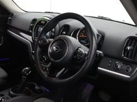USED 2018 18 MINI COUNTRYMAN 1.5 7.6kWh Cooper SE SUV 5dr Petrol Plug-in Hybrid Auto ALL4 Euro 6 (s/s) (224 ps) CHILI PACK | REAR CAMERA