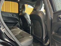 USED 2018 C VOLVO XC60 2.0h T8 Twin Engine 10.4kWh R-Design SUV 5dr Petrol Plug-in Hybrid Auto AWD Euro 6 (s/s) (390 ps) 