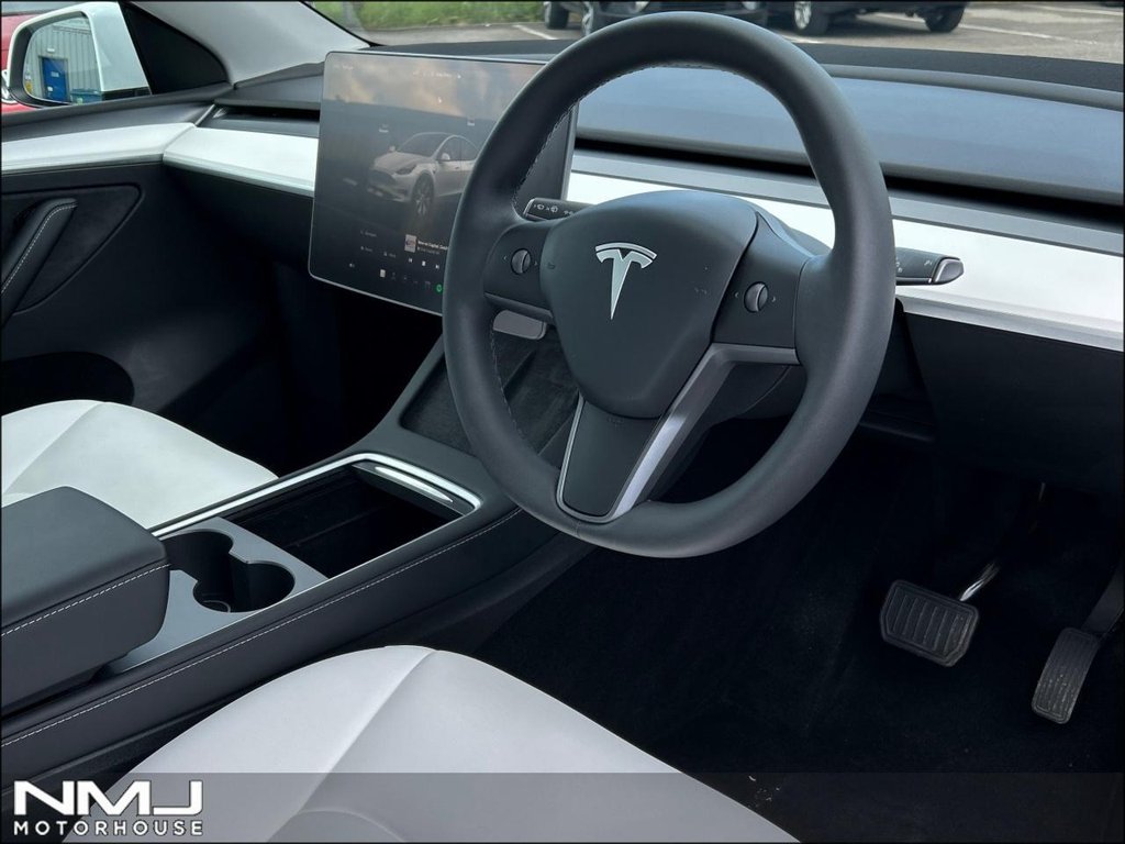 USED 2024 24 TESLA MODEL Y Auto RWD 5dr 9.9%APR VAT Q PRM WHITE INT