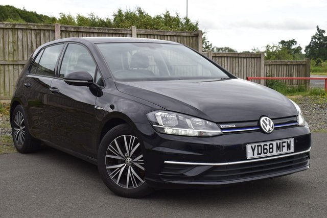 View our VOLKSWAGEN GOLF