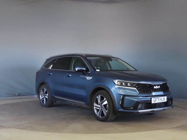 View our Kia Sorento range