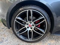 USED 2019 JAGUAR F-TYPE 2.0i Chequered Flag Coupe 2dr Petrol Auto Euro 6 (s/s)  Sat Nav, CarPlay, Rev Cam