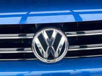 USED 2012 12 VOLKSWAGEN CARAVELLE 2.0 BiTDI BlueMotion Tech Executive MPV 5dr Diesel DSG Euro 5 (s/s) (180 ps) 