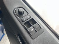 USED 2012 12 VOLKSWAGEN CARAVELLE 2.0 BiTDI BlueMotion Tech Executive MPV 5dr Diesel DSG Euro 5 (s/s) (180 ps) 