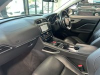 USED 2017 67 JAGUAR F-PACE 3.0 D300 V6 S SUV 5dr Diesel Auto AWD Euro 6 (s/s) (300 ps) 