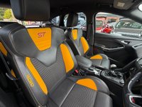 USED 2015 65 FORD FOCUS 2.0 TDCi ST-2 Hatchback 5dr Diesel Manual Euro 6 (s/s) (185 ps) 