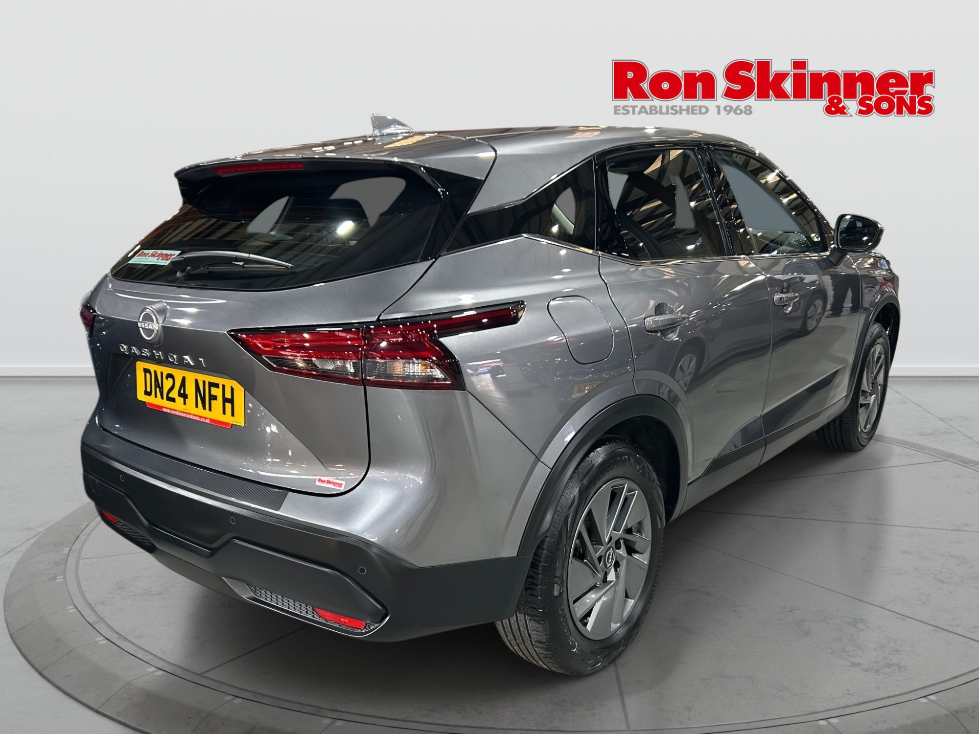 USED 2024 24 NISSAN QASHQAI 1.3 DIG-T MHEV Acenta Premium SUV 5dr Petrol Hybrid Manual Euro 6 (s/s) (140 ps) 