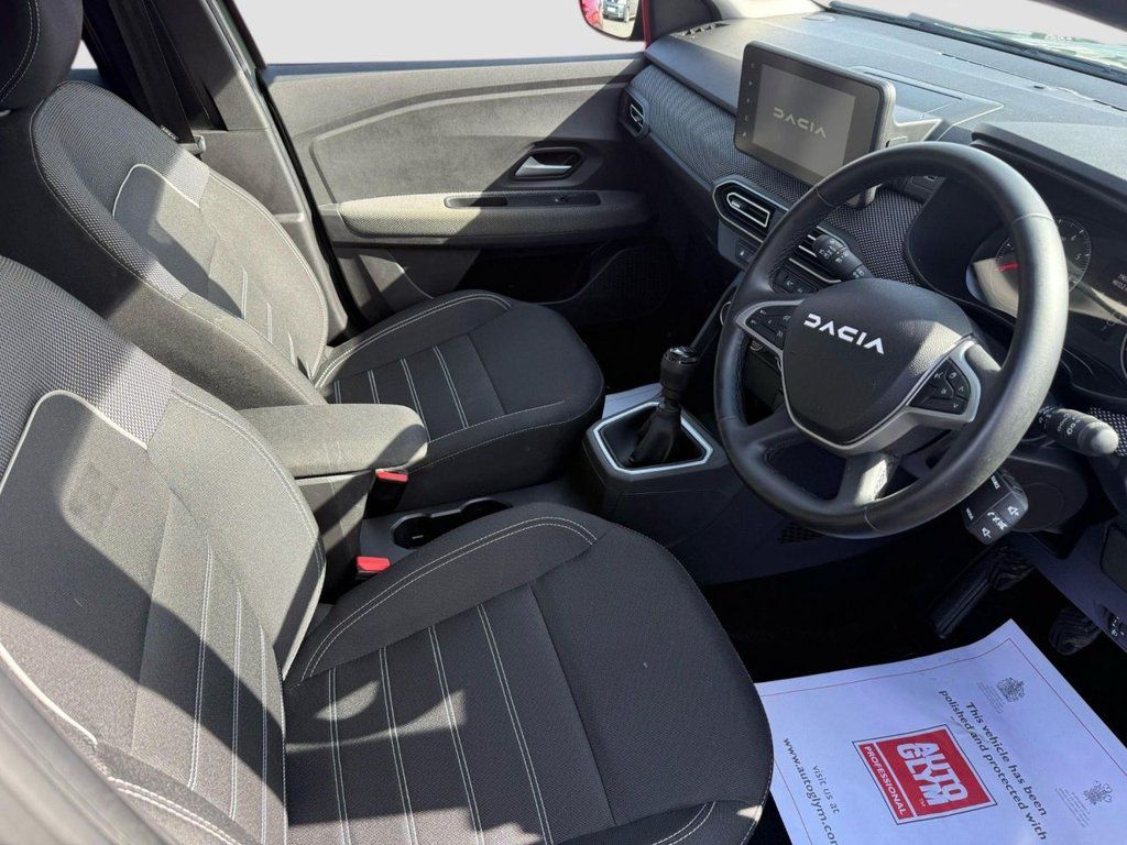 USED 2023 73 DACIA JOGGER 1.0 TCe Expression MPV 5dr Petrol Manual Euro 6 (s/s) (110 ps) 