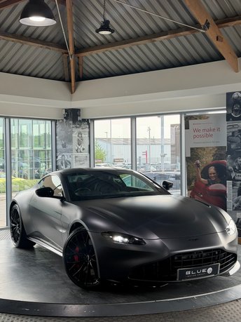 2022 ASTON MARTIN VANTAGE